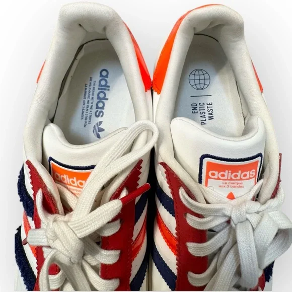 ADIDAS Superstar Shoes in Off White /Better Scarlet /Solar Red, Size 7 - Picture 11 of 16